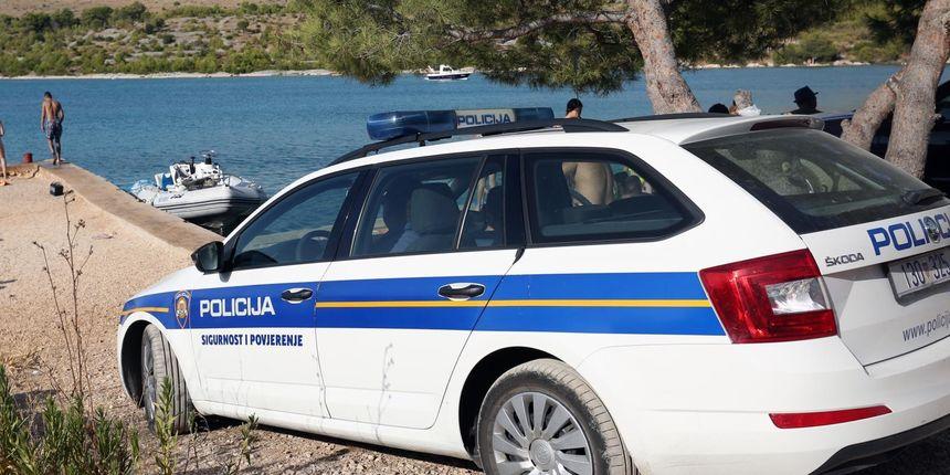 Tragedija u Tučepima: Mladić umro prilikom ulaska u trampolinu