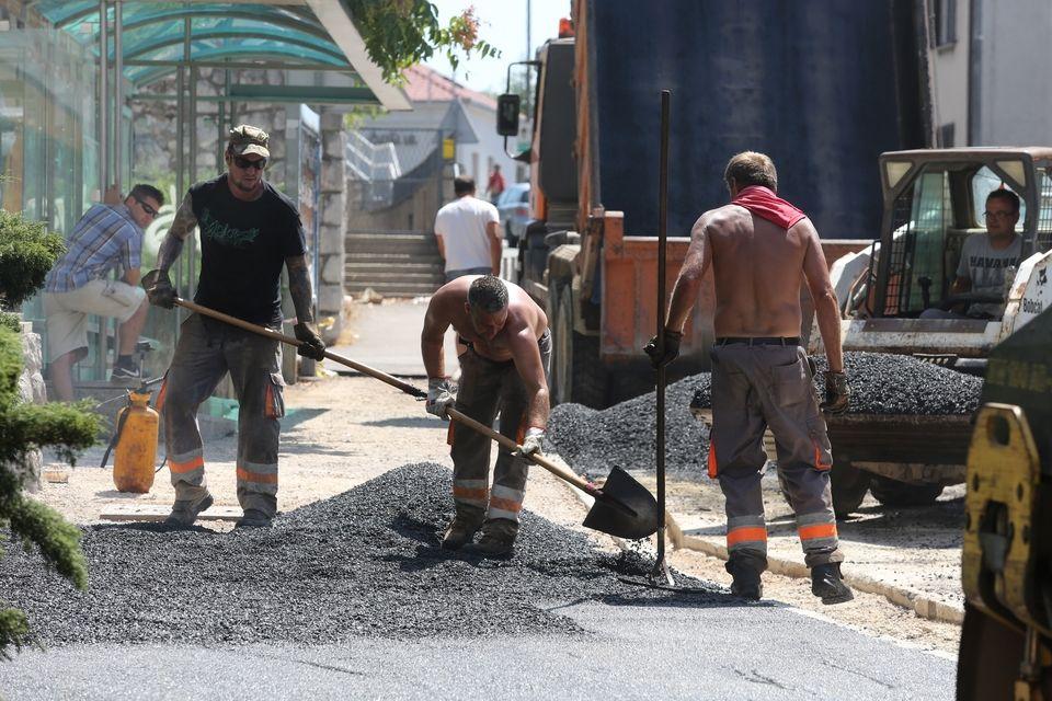 Ponovo apel poslodavcima da zaštite zdravlje radnika na vrućinama