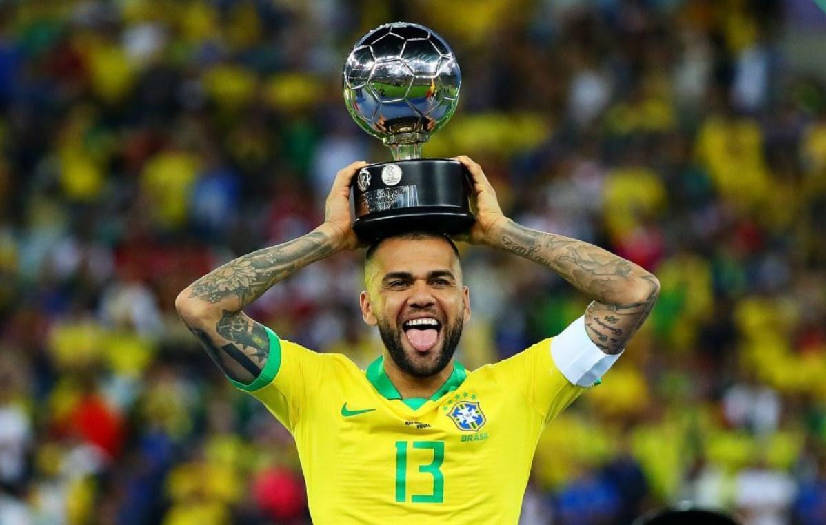 Dani Alves "očajan" i na Instagramu se oglasio: Tražim posao, gdje da pošaljem svoju biografiju?