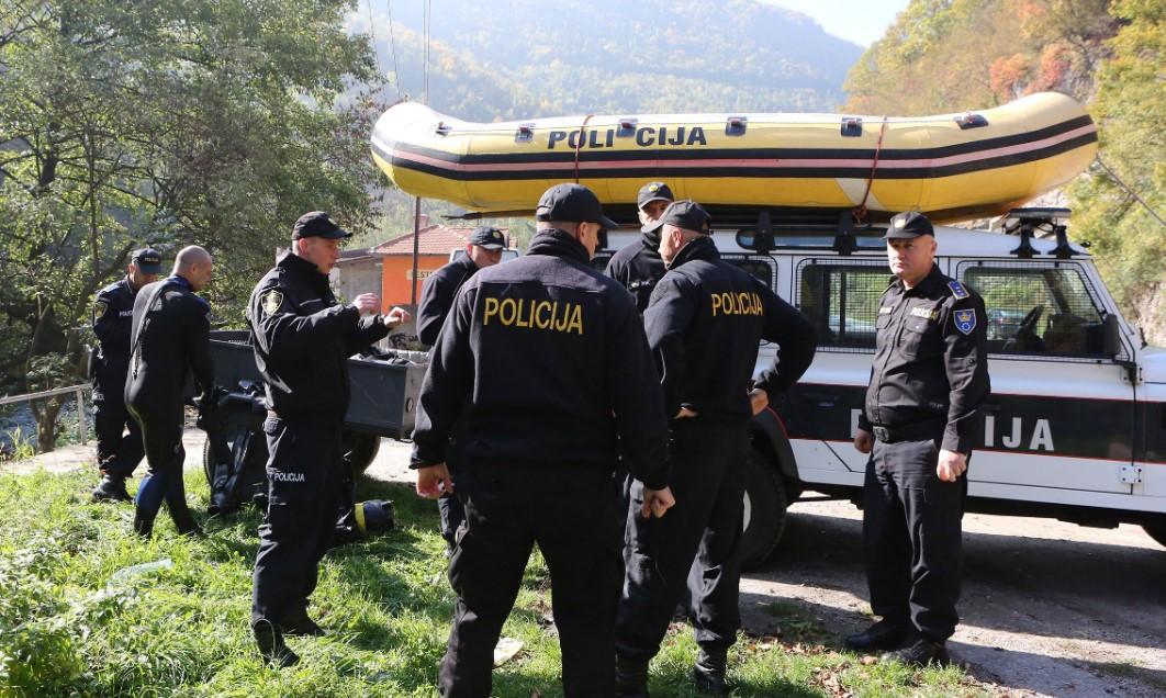 Policajci mjesecima tragali za tijelom - Avaz