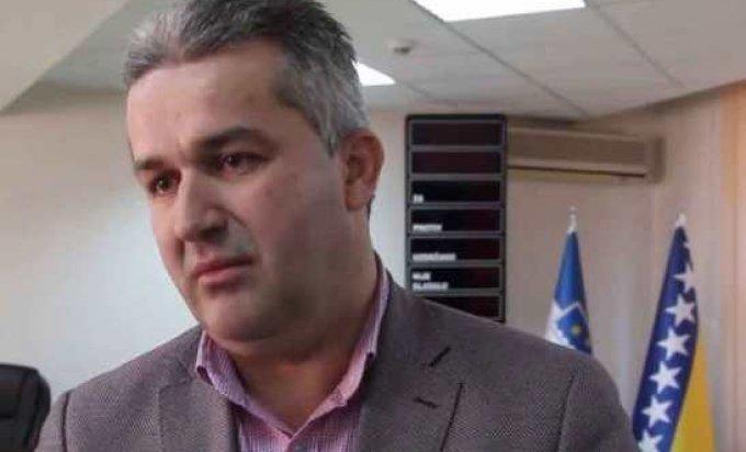 Seksualnog manijaka podržali zastupnici A-SDA, SDP-a i Nezavisnog bloka!