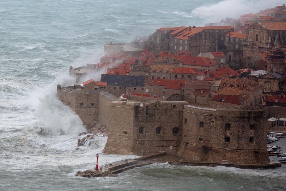 Nevrijeme u Dubrovniku - Avaz