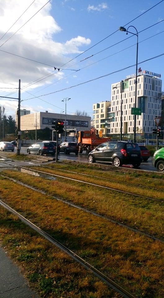 Sudar kod Mašinske škole - Avaz