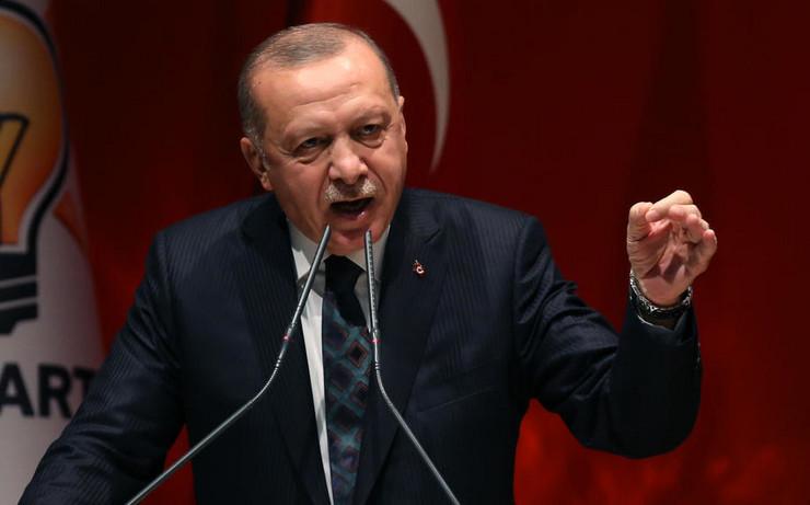 Erdoan u iznenadnoj posjeti Tunisu