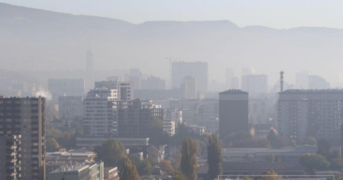 U Sarajevu je već danima zrak enormno zagađen i opasan po zdravlje - Avaz