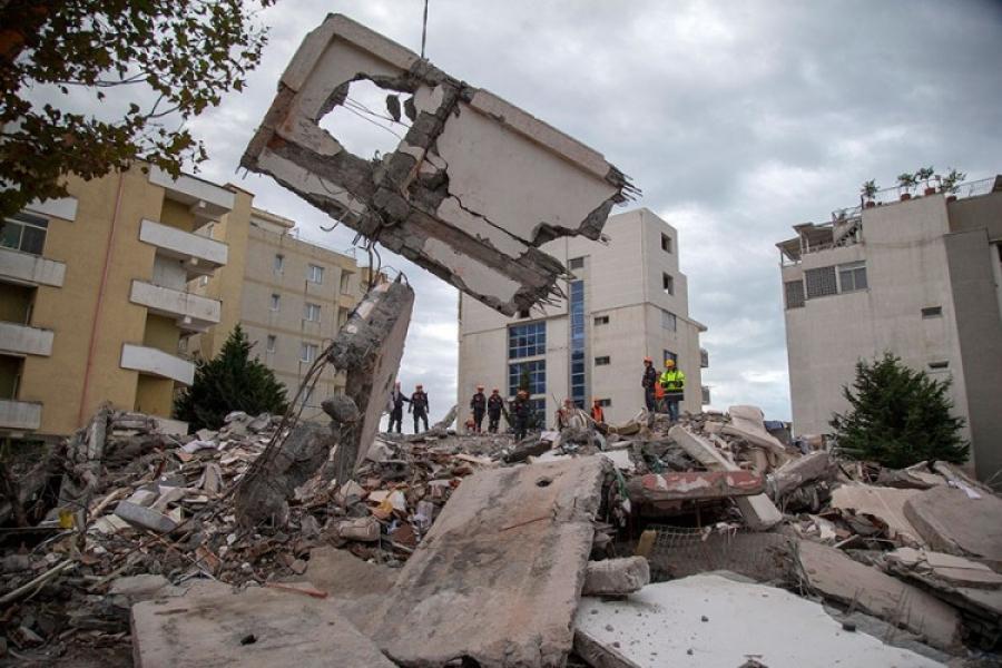 Na današnji dan: U zemljotresu u Indiji poginulo 18.000 ljudi