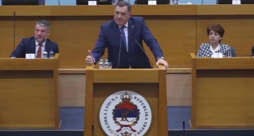 Dodik odbrusio Staniću u Skupštini: Tražio si od mene milion KM da pređeš u SNSD