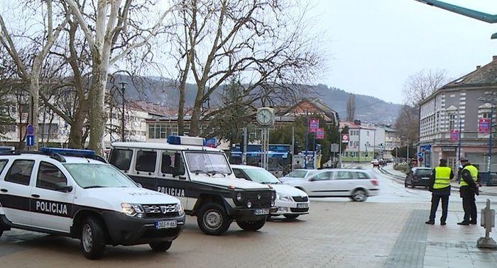 Bihać: Policija privela ženu - Avaz