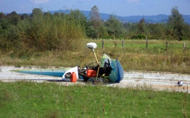 Nesreća kod Paraćina: Poginuo paraglajderista