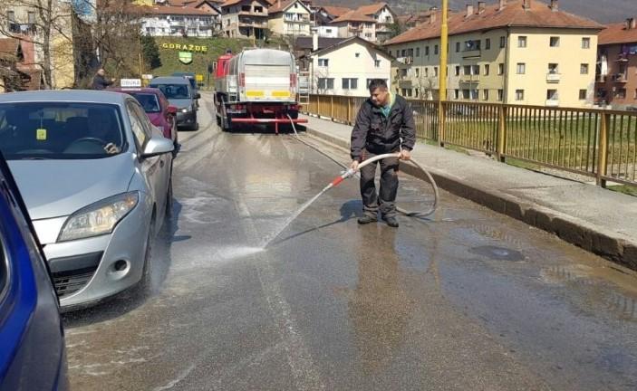 Čiste se ulice u Kantonu Sarajevo - Avaz