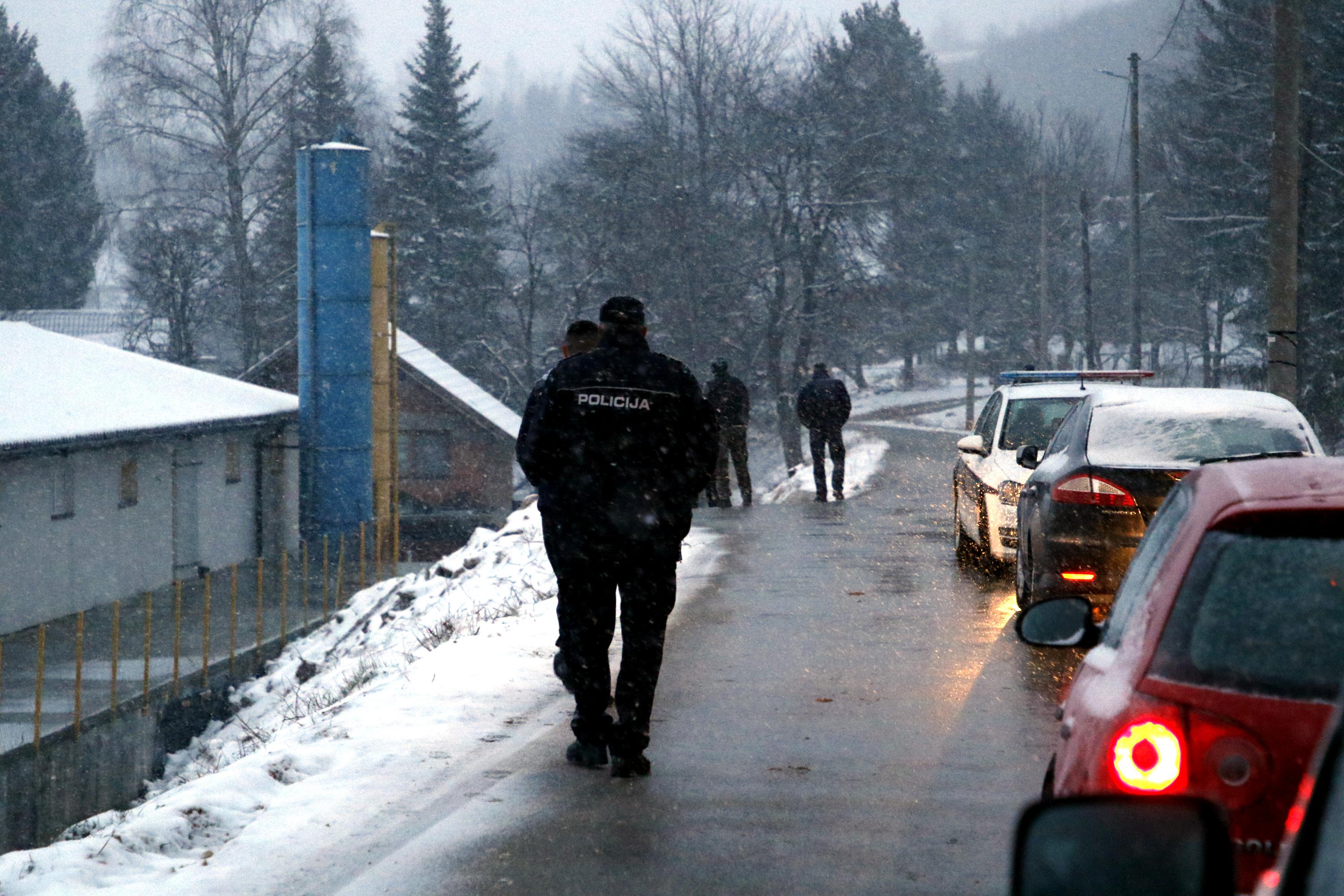 Policija na mjestu ubistva u Ramićima - Avaz