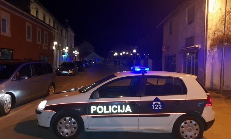 Policija na ulicama Sarajeva - Avaz