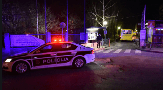 Policija odvela tri osobe u prinudni karantin - Avaz