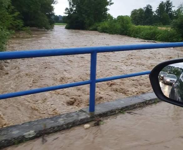 Poplavljena područja u Tuzlanskom kantonu - Avaz