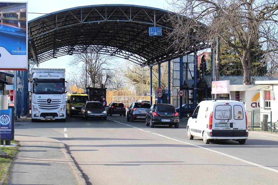 Na graničnim prelazima trenutno nema dužih zadržavanja - Avaz