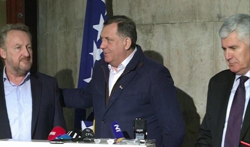 Dodik najavio sastanak s Izetbegovićem i Čovićem: Stalno se nešto vučemo