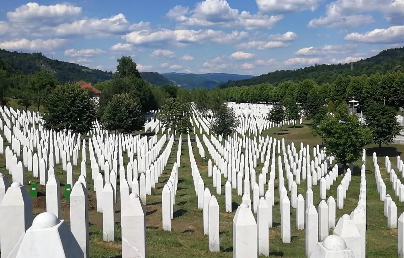 Brojni nišani svjedoci genocida - Avaz