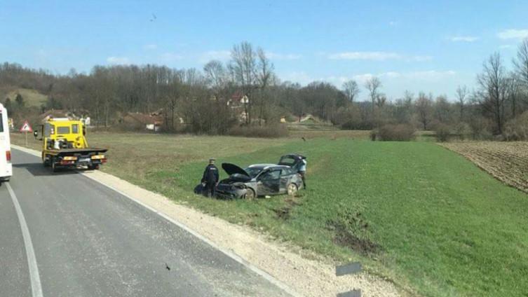 Vozač Golfa poginuo u sudaru s kamionom