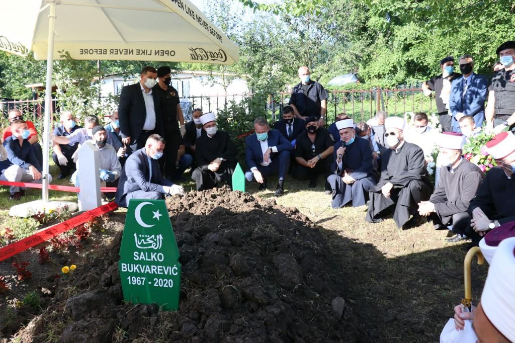 Salko Bukvarević pokopan u haremu Džindijske džamije