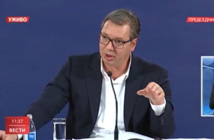 Vučić: Imamo 2.000 ljudi manje u bolnicama nego prije 10 dana