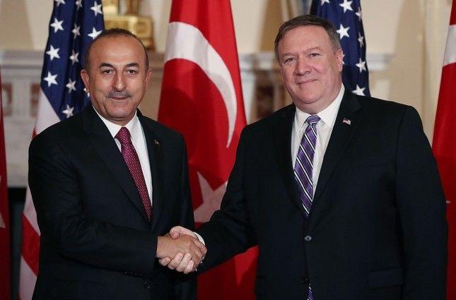 Pompeo razgovarao sa turskim kolegom Čavušoluom o sporu u Sredozemlju