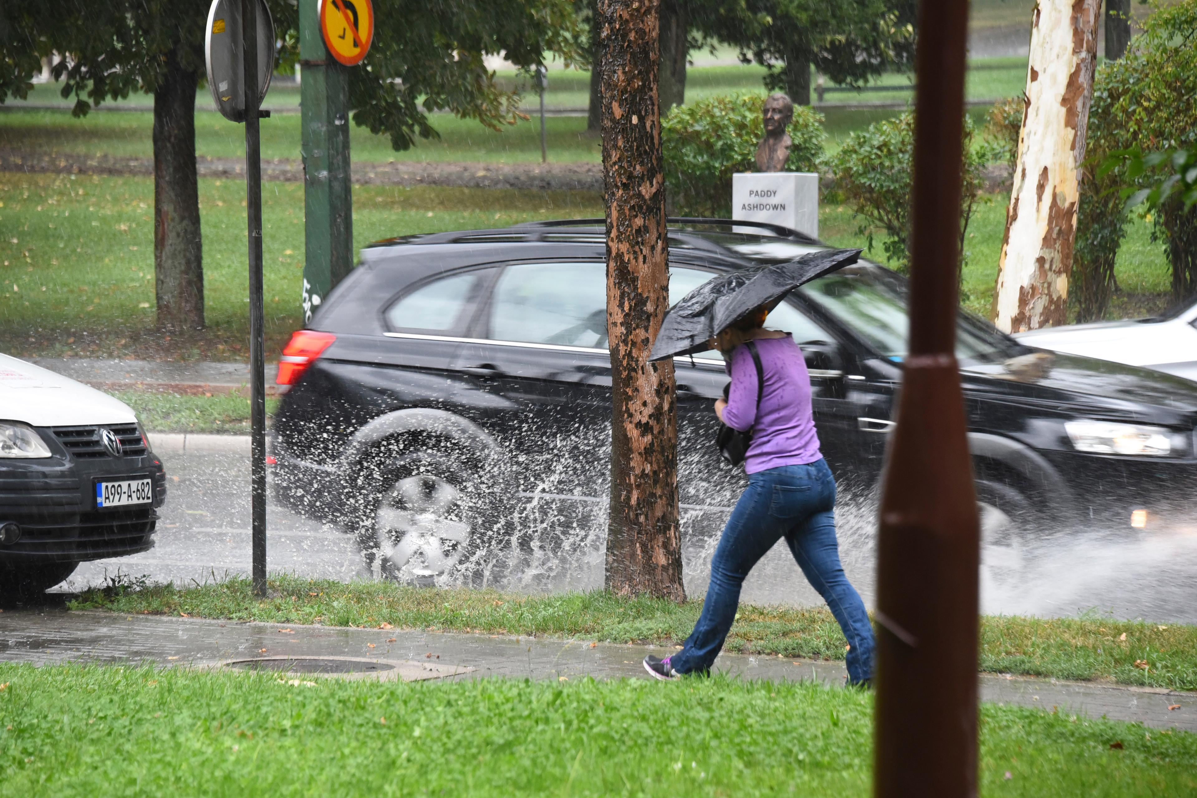 Upaljen žuti meteoalarm: U većem dijelu BiH očekuje se nevrijeme