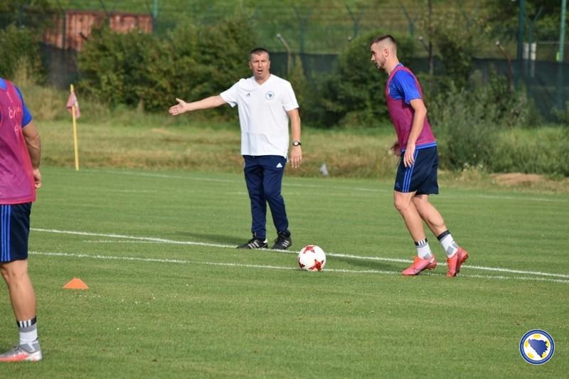 Slobodan Starčević na treningu - Avaz