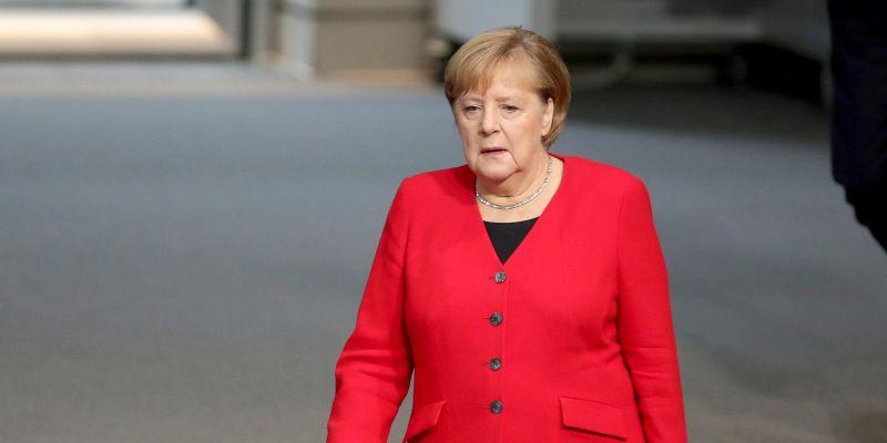 Angela Merkel predvodi borbu protiv nacista i desnih ekstremista