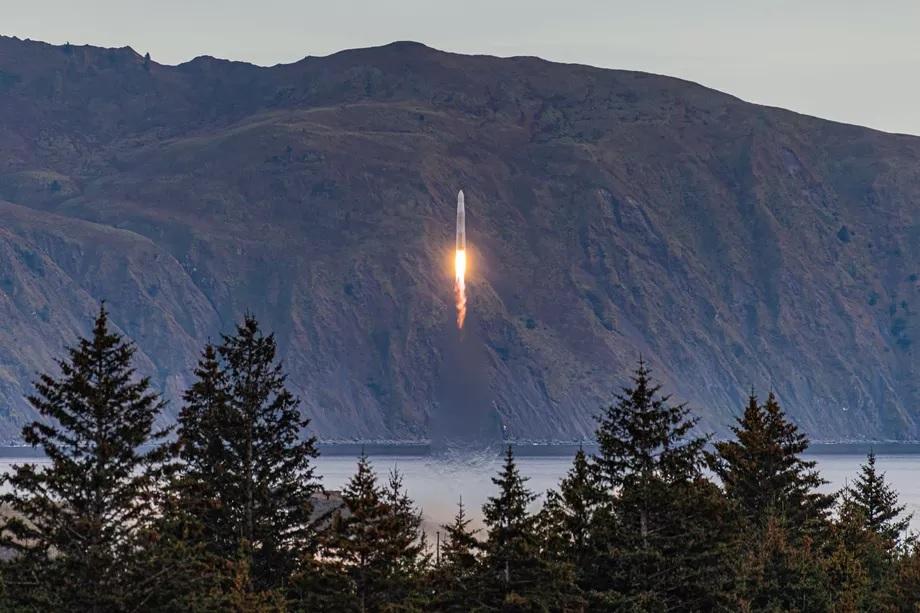 Trenutak lansiranja rakete - Avaz