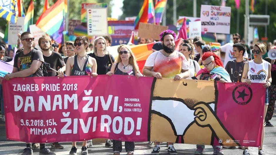 Povorka ponosa započet će okupljanjem na Markovu trgu - Avaz