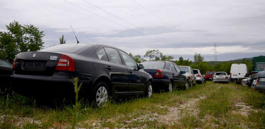 Od višestrukih povratnika oduzeta dva vozila