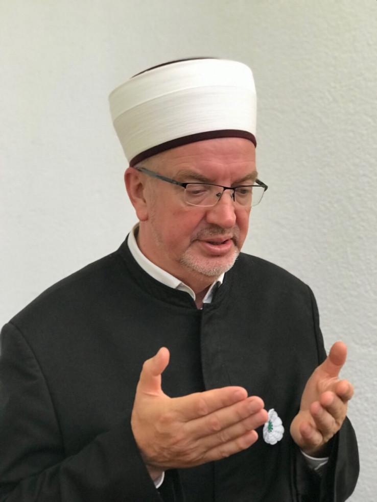 Tuga u Odžaku, preminuo glavni imam Medžlisa Fahrudin ef. Mujanović