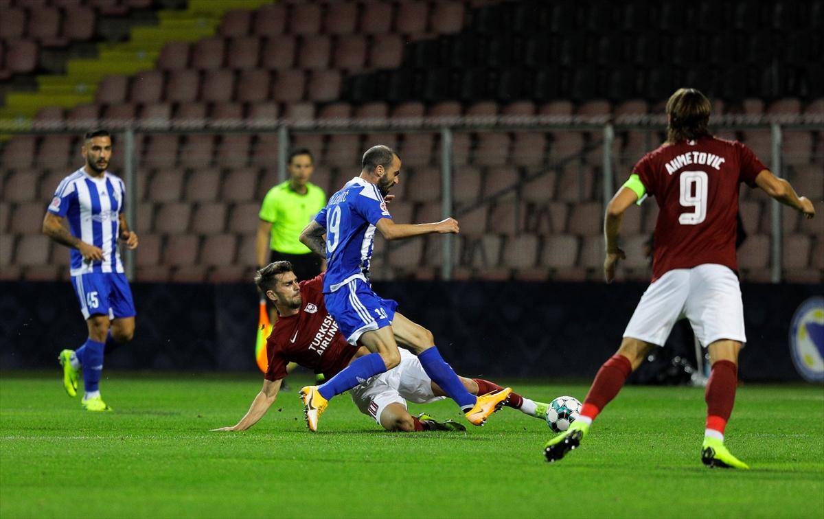 {KRAJ} / Sarajevo - Budućnost 2:1: Bordo tim slavio s igračem manje