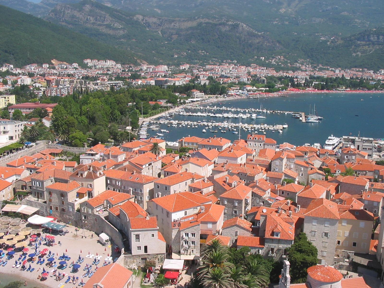 Budva je jedan od gradova u kojem se pooštravaju mjere - Avaz