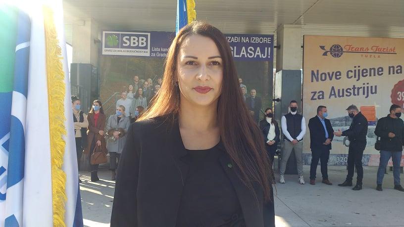 Sabiha Mujkanović-Mujačić: Nositeljica liste SBB-a za Gradsko vijeće Tuzla - Avaz