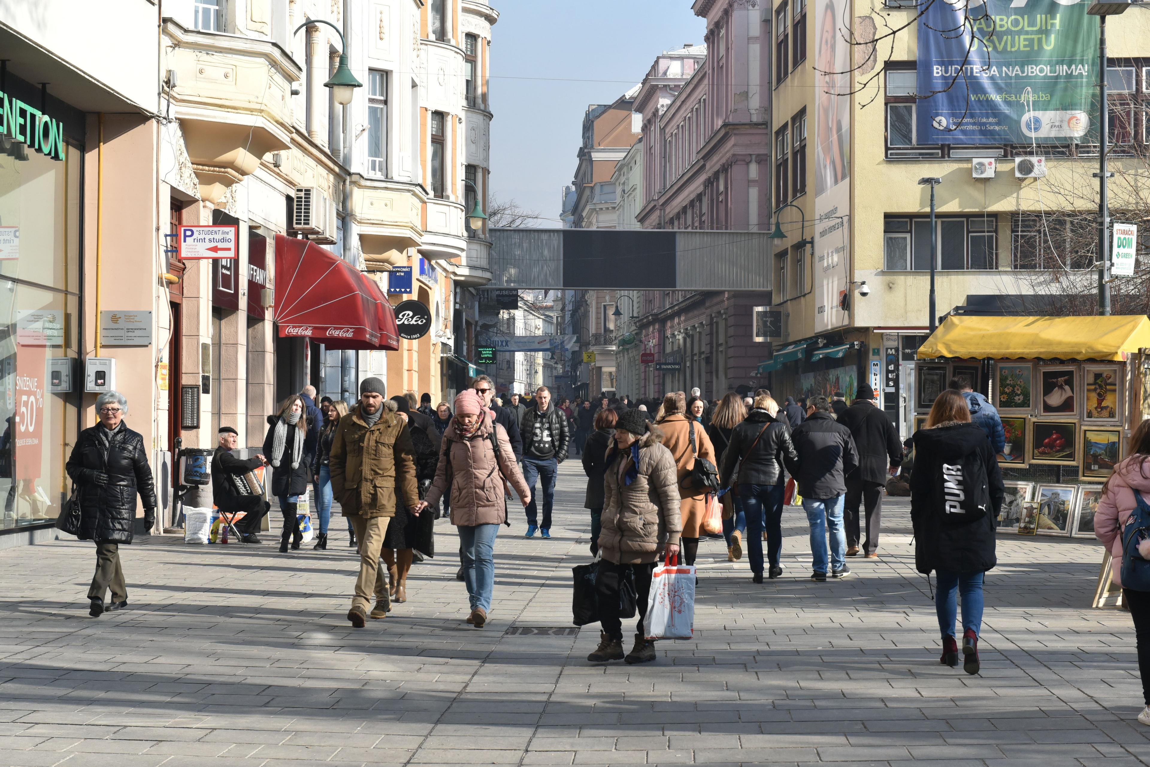 Pretežno oblačno i bez padavina u većem dijelu zemlje