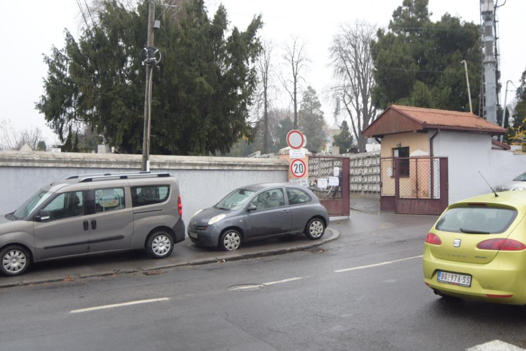 Prijatelji i porodica opraštaju se od Džeja Ramadanovskog - Avaz