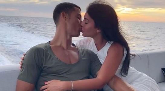 Christiano Ronaldo i Georgina Rodriguez - Avaz