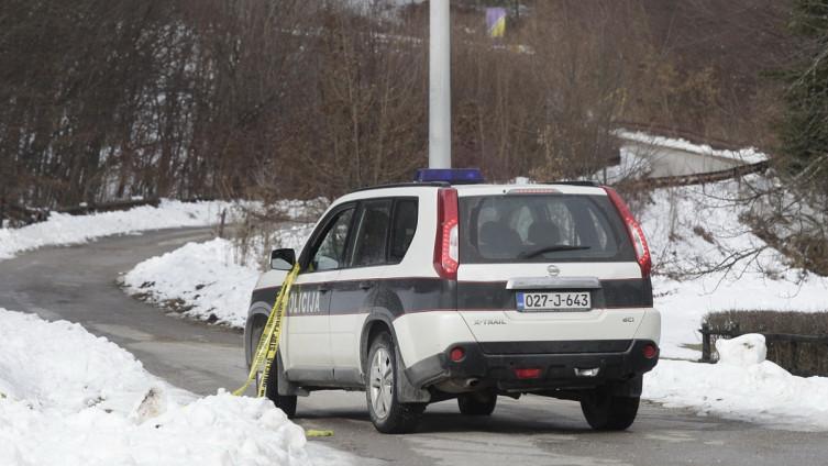 Upao s nožem u frizerski salon i oteo novac i mobitel