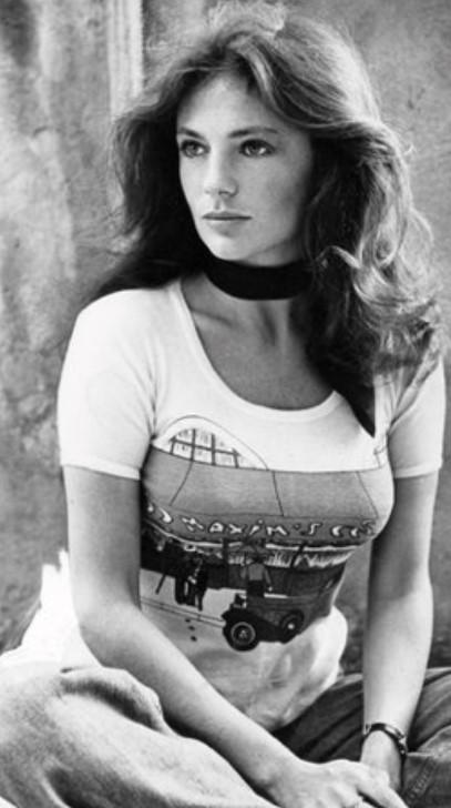 Jacqueline Bisset - Avaz