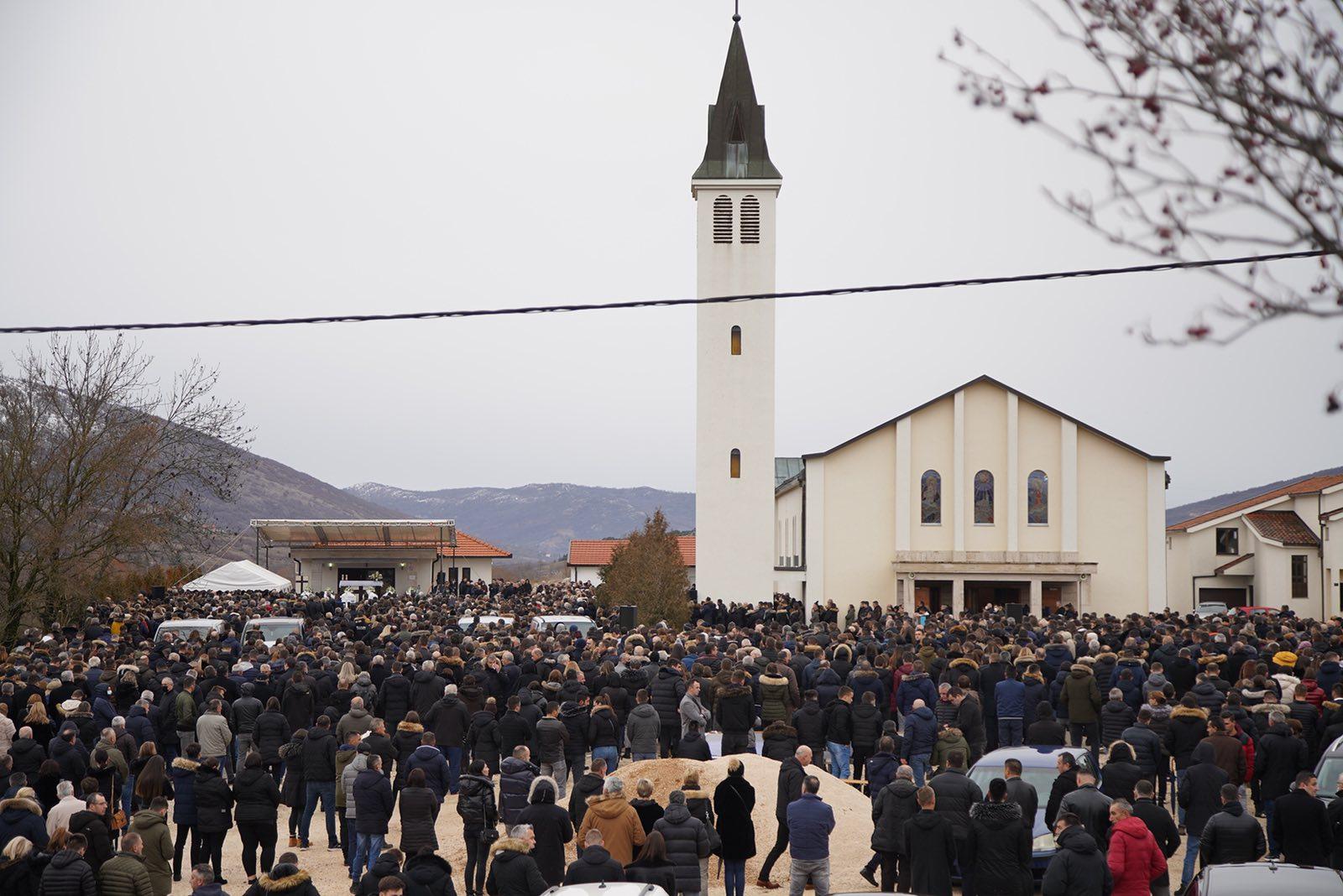 Bishop Palić's emotional speech: We remain silent, this suffering is simply too great