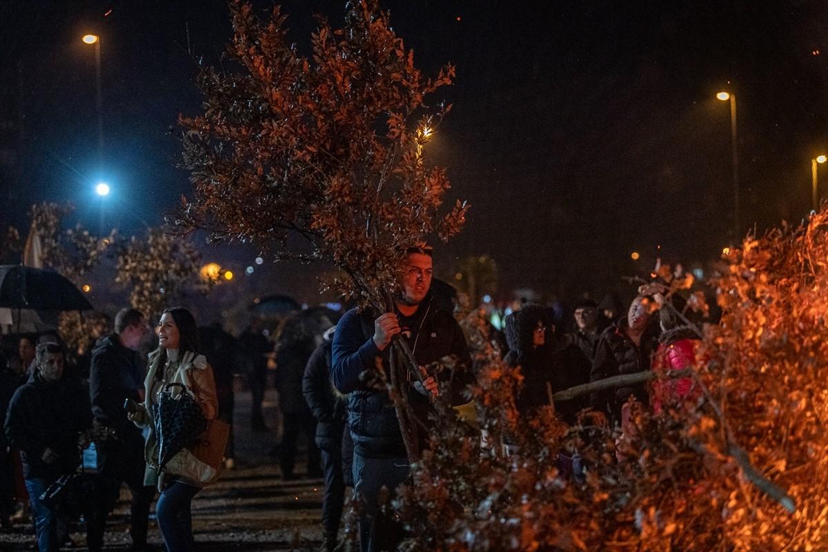 Večeras nije bilo obraćanja sveštenstva crkve - Avaz