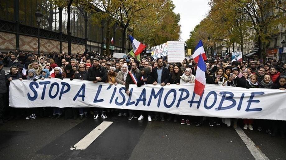 Voluntary groups petition UN to end Islamophobia in France