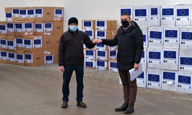 EU hands over protective equipment to Public Health Institute of Tuzla Canton