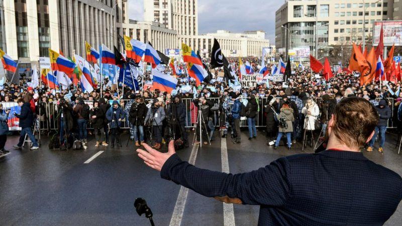 Demonstranti se žele distancirati od policije - Avaz