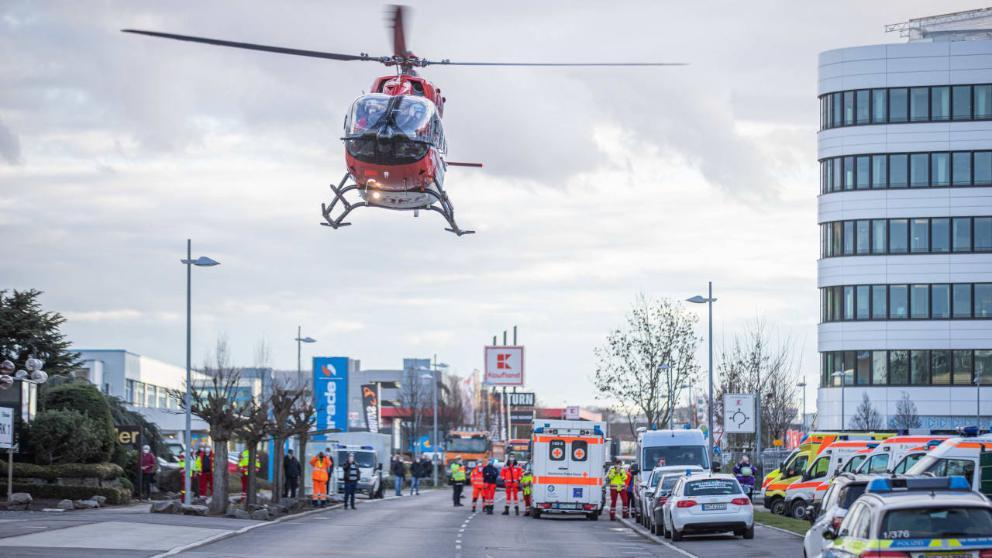 Snimci nakon eksplozije u Lidlu, razorne posljedice, hitne službe na sve strane