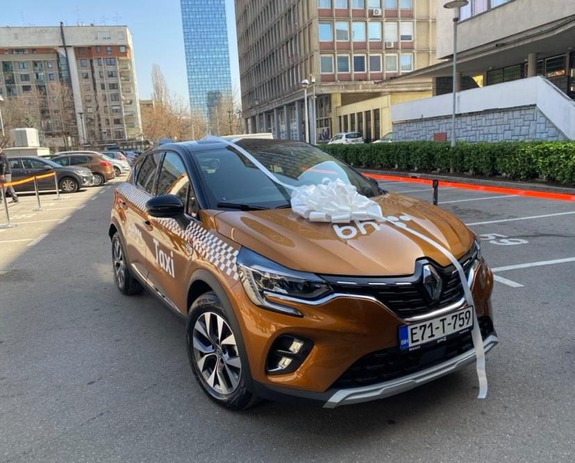 Automobil Reno Captur - Avaz