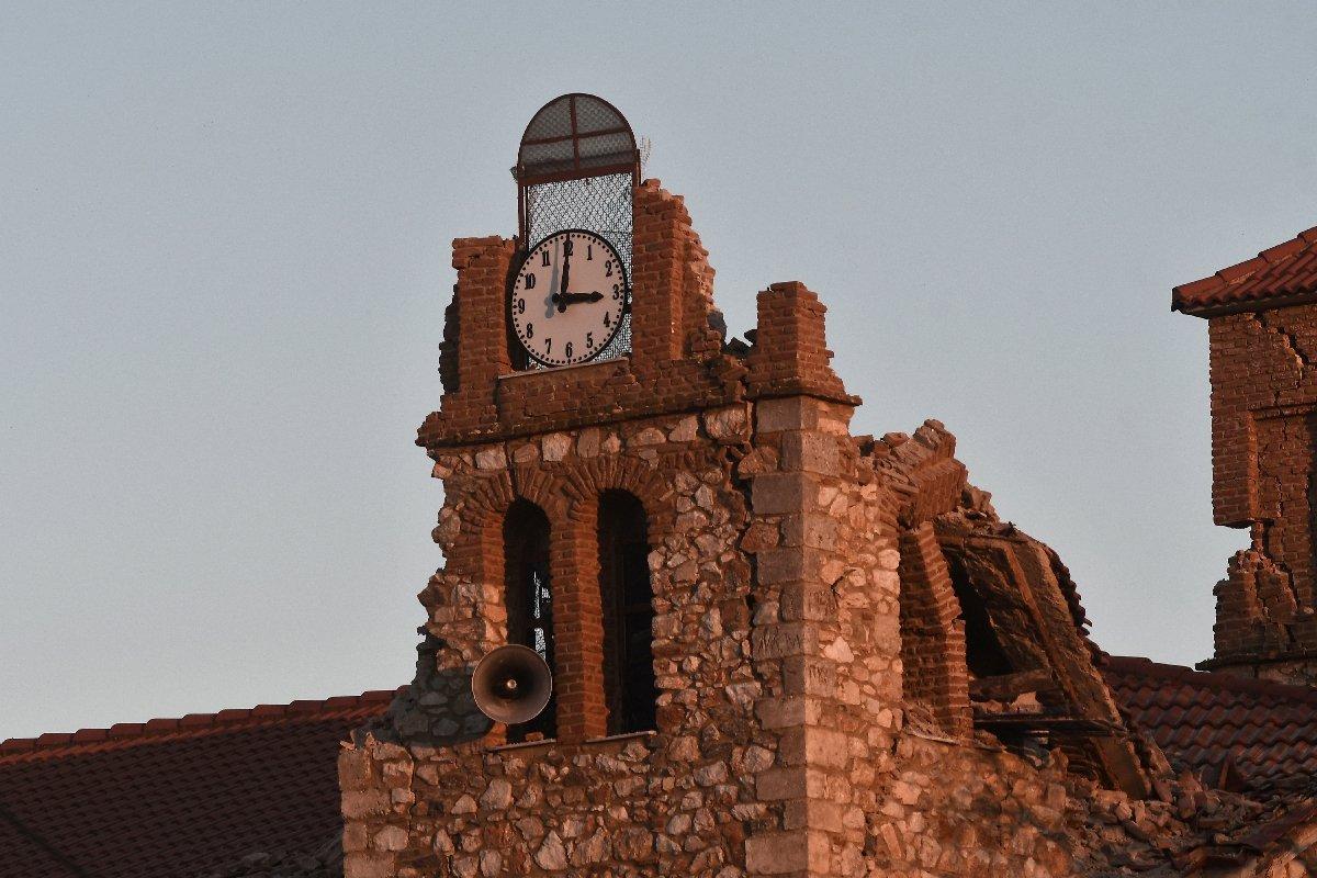 Four churches, including one dating back to the 17th century, had been damaged - Avaz