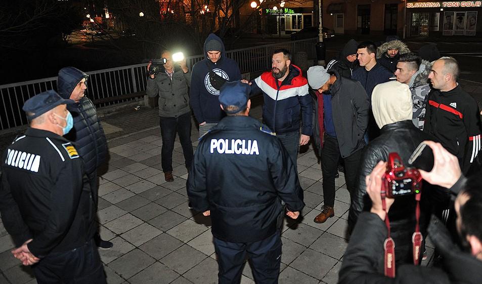 Protesti u Grudama i Širokom Brijegu zbog zabrane kretanja, policija pisala prekršajne naloge