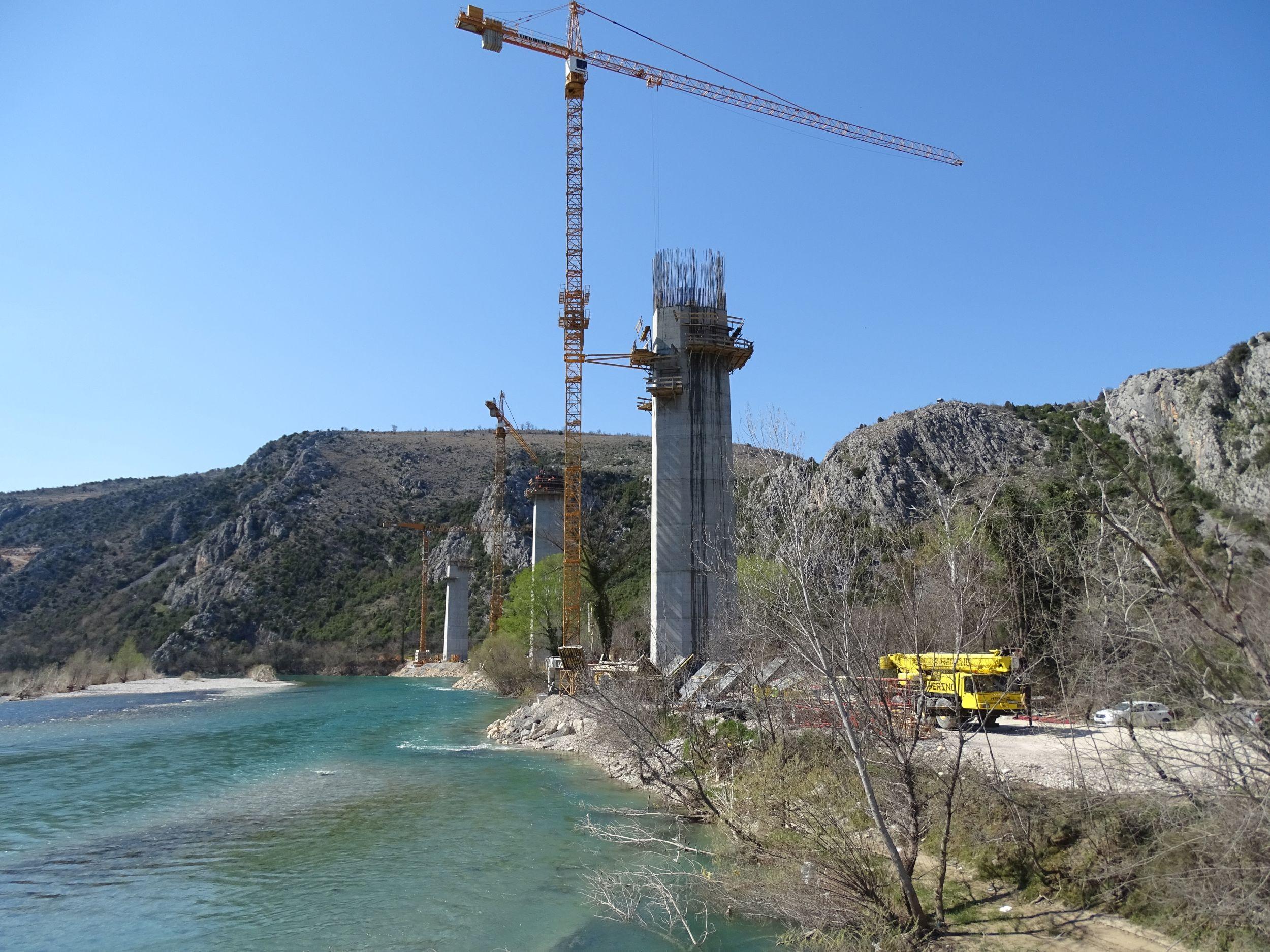 "Avaz" na gradilištu dionica Buna - Počitelj i Počitelj - Zvirovići: Iako hara korona, radovi nisu prekidani